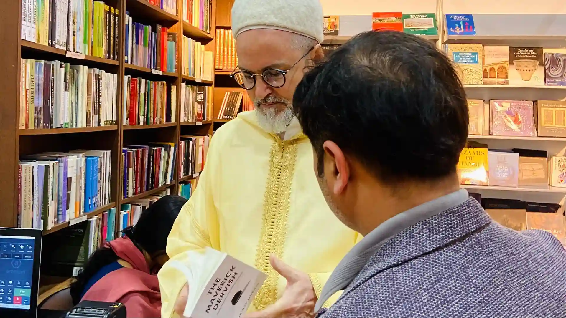 Malayalam or “Ma La Ya’lam”: The Book Fair Bump in with Shaykh Hamza Yusuf